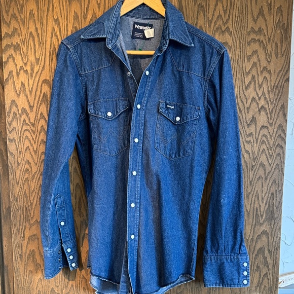 Wrangler Other - Wrangler Jean Denim Shirt